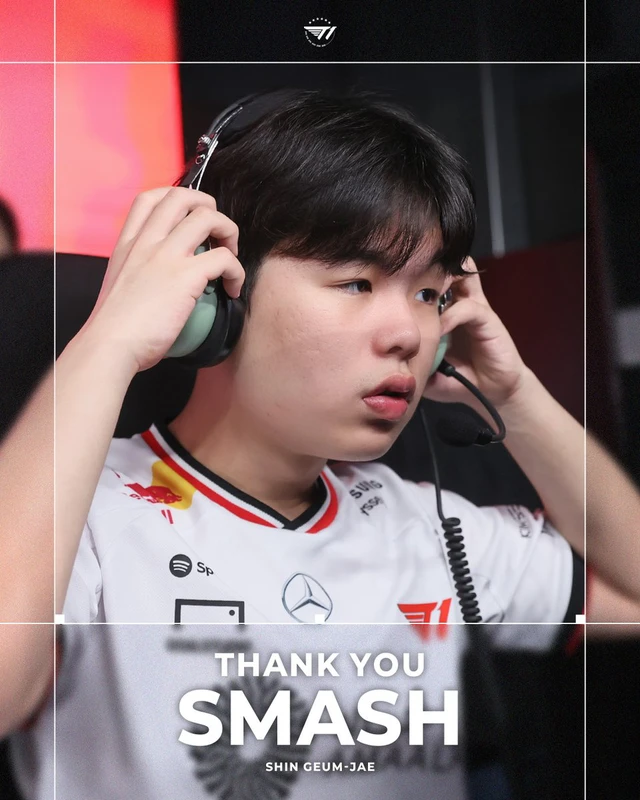 Nhưng giờ thì T1 cũng chia tay Smash luôn